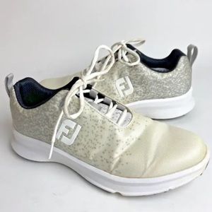FootJoy Leisure Golf Shoes Womens 8.5 M 
Waterproof cream gray spikeless